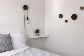 3 Schlafzimmer, Schreibtisch, Bügeleisen/Bügelbrett, WLAN