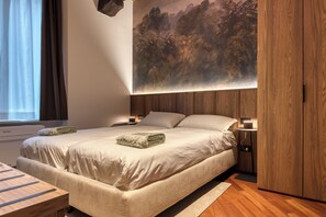 Classic Twin Room, Courtyard View | In-room safe, desk, blackout curtains, free WiFi - Le Torri Suites (Bergamo)
