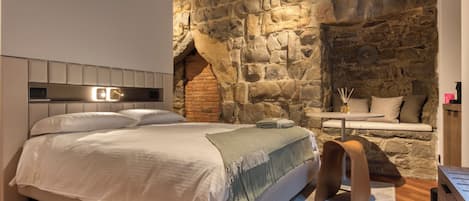 Coffres-forts dans les chambres, bureau, rideaux occultants