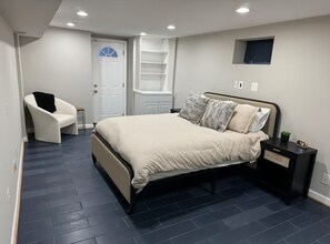 4 室のベッドルーム、アイロン / アイロン台、WiFi、ベッドシーツ