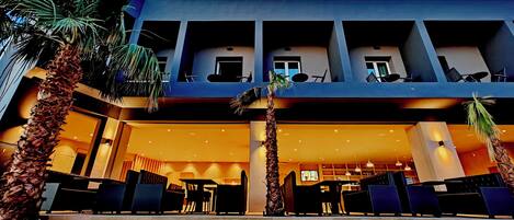 숙박 시설 정면