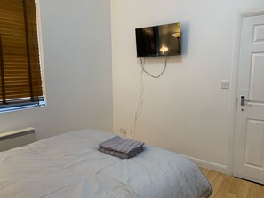 2 bedrooms, free WiFi