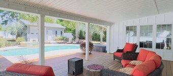 Gorgeous Private Villa, Pool, Hot tub