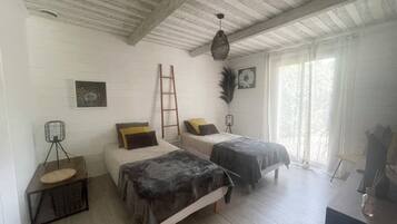 3 chambres, fer et planche Ă repasser, Wi-Fi gratuit, draps fournis