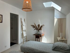 4 bedrooms, iron/ironing board, travel crib, WiFi - LONGERE EN SOLOGNE - 30 MINUTES FROM THE CHATEAUX DE LA LOIRE AND BEAUVAL ZOO (Gy-en-Sologne)