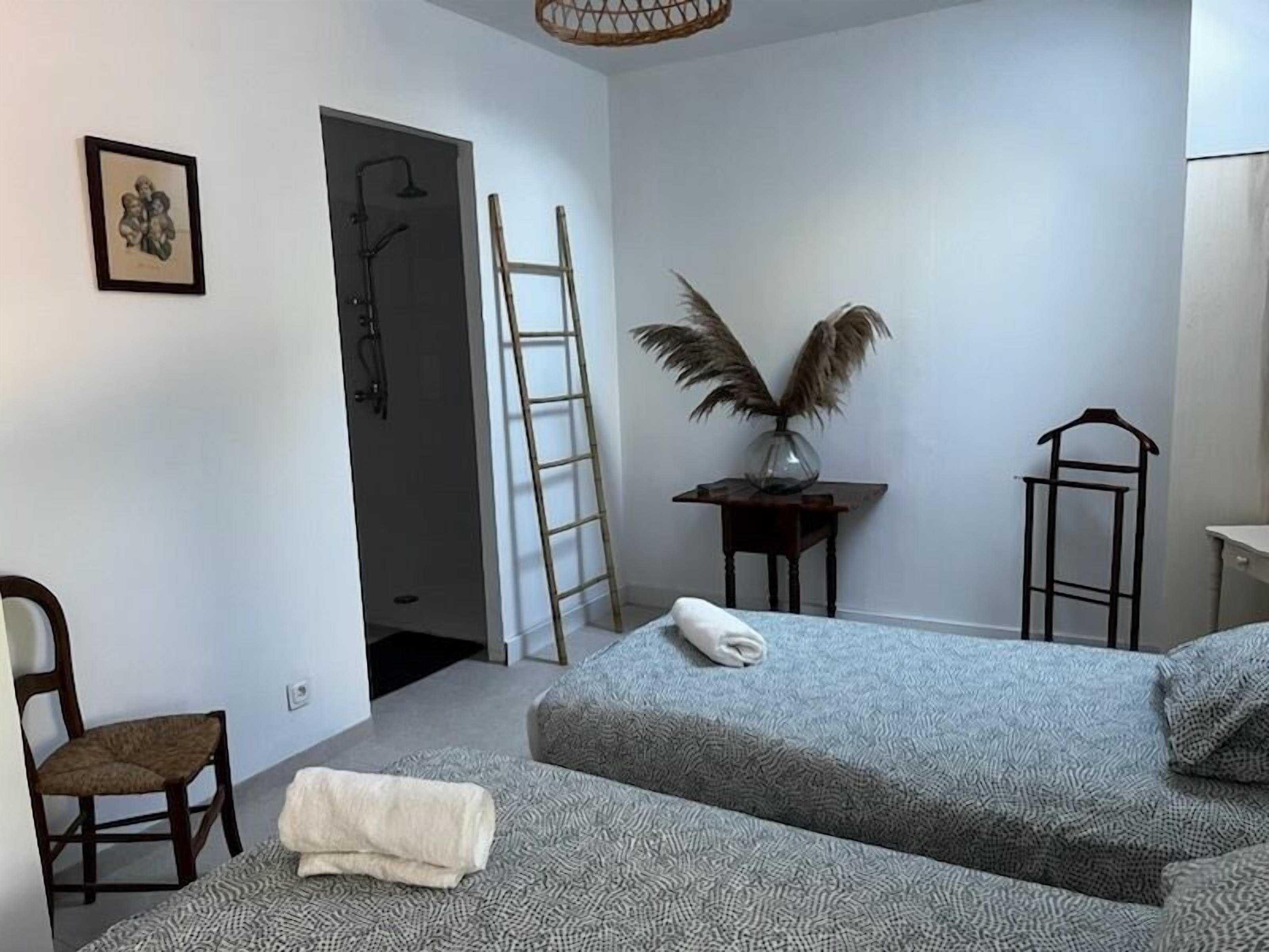 4 bedrooms, iron/ironing board, travel crib, WiFi