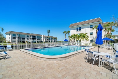 Waterfront Retreat in Longboat Key