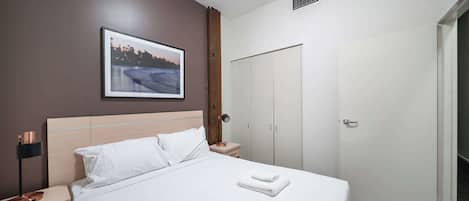 1 chambre, fer et planche Ă repasser, accĂšs Internet, draps fournis