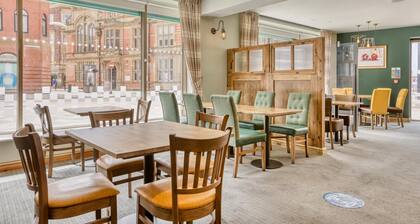 Premier Inn Blackpool - North Pier