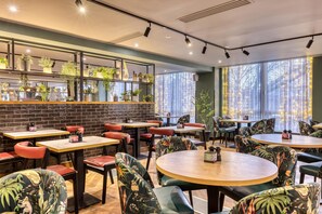 Restaurant - Premier Inn Tewkesbury (Tewkesbury)