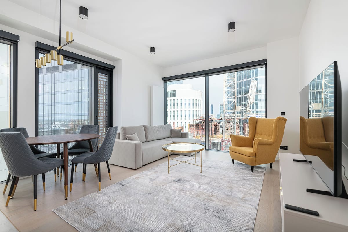 City Apartment | Living room