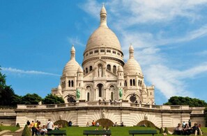 Unclassified image, 3 of 3, button - Duplex in the center of Paris (Paris)