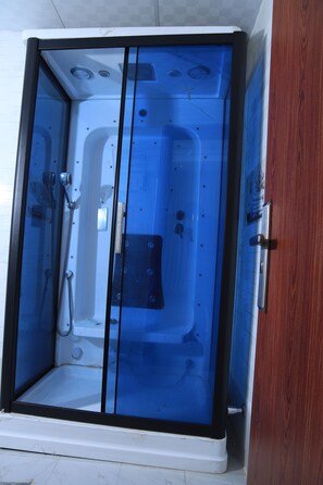 Bathroom shower - PrimeNest - 3 bedroom Apartment (Addis Ababa)