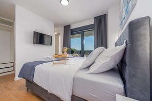 4 habitaciones y ropa de cama