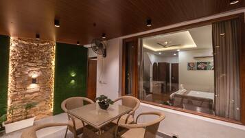 Superior Room | Living area