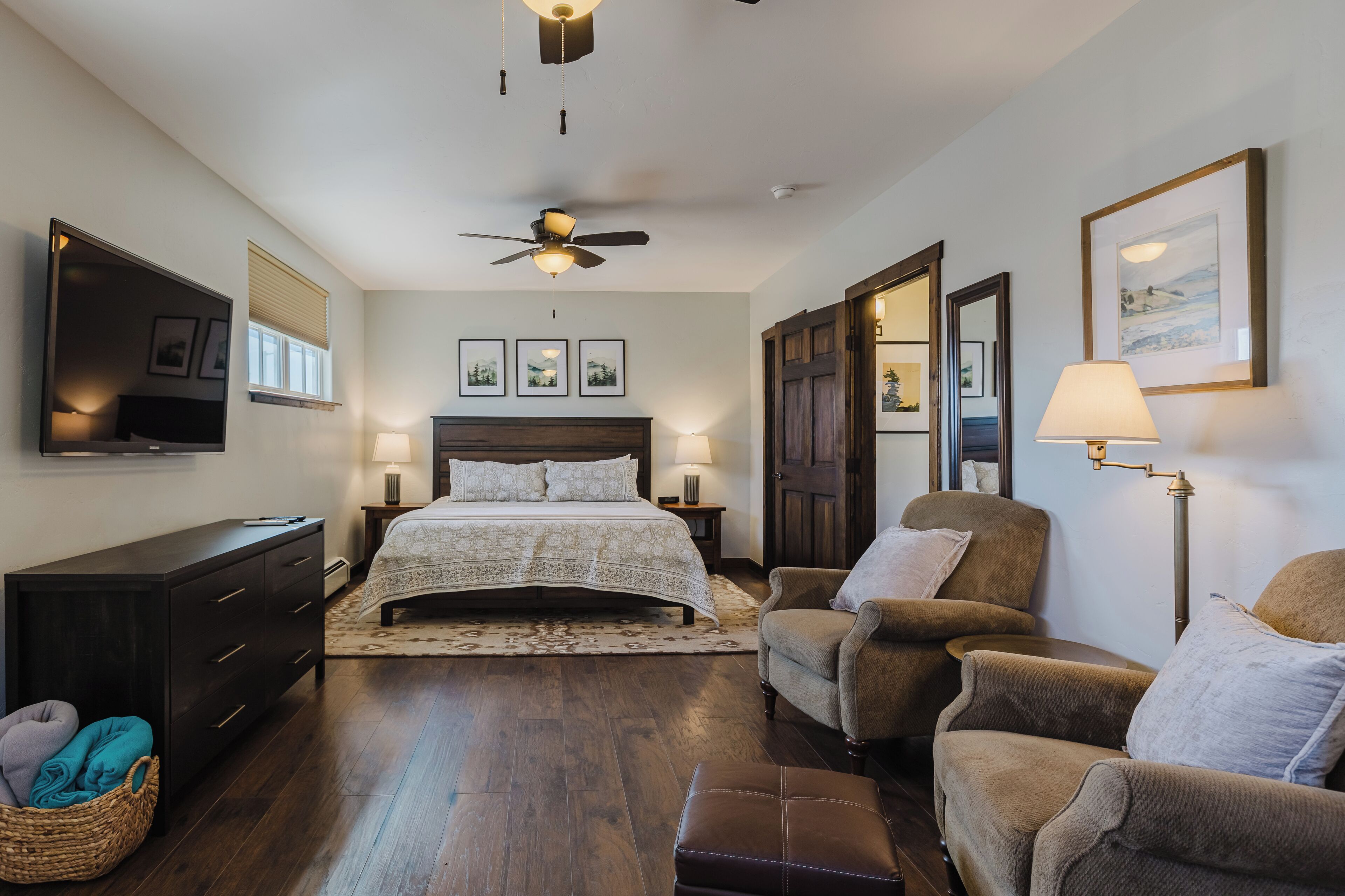 3 chambres, Wi-Fi gratuit, draps fournis