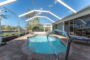 Pool - Canal front - Kayaks - Next to reserve and Anna Maria Island - Family (Bradenton)