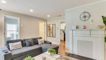 House (2 Bedrooms) | Front of property