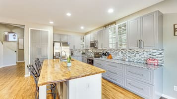 하우스 (4 Bedrooms) | 내부