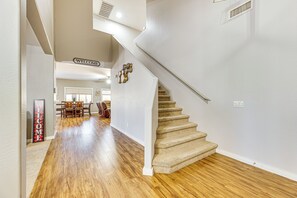 하우스 (4 Bedrooms) | 내부