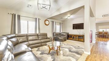 Rumah (4 Bedrooms) | Interior