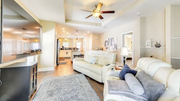 House (3 Bedrooms) | Front of property