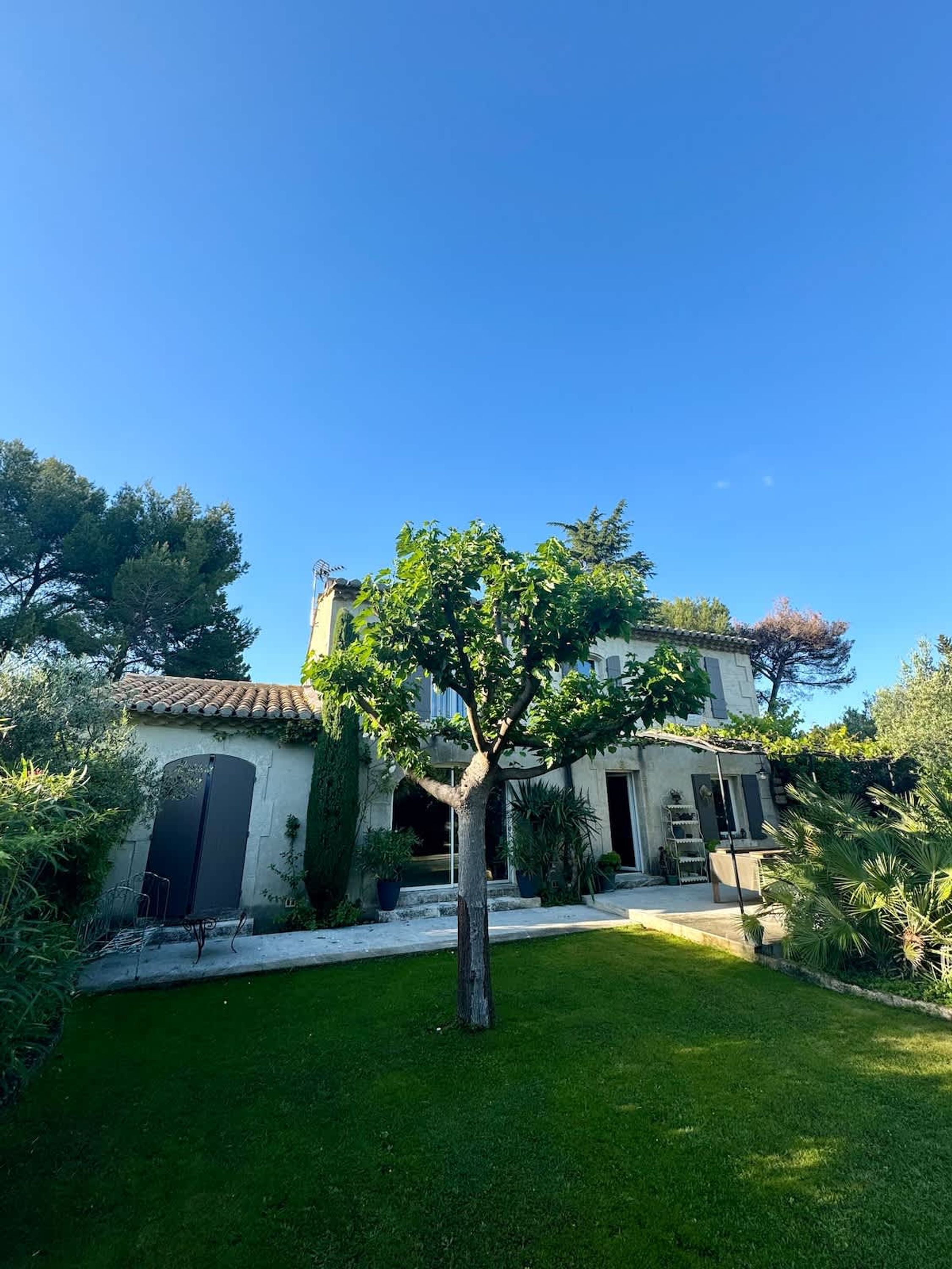 Rumah | 5 kamar tidur