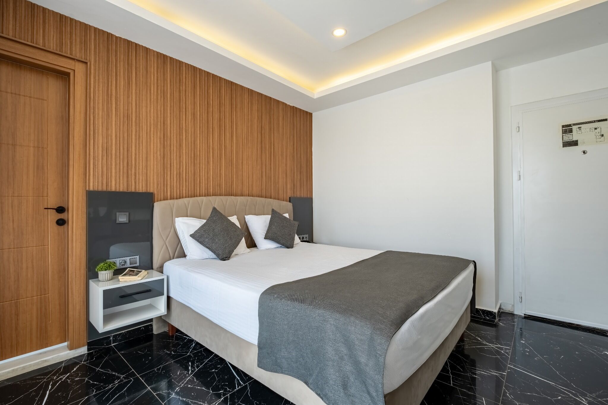 Bettwäsche aus ägyptischer Baumwolle, hochwertige Bettwaren, Minibar