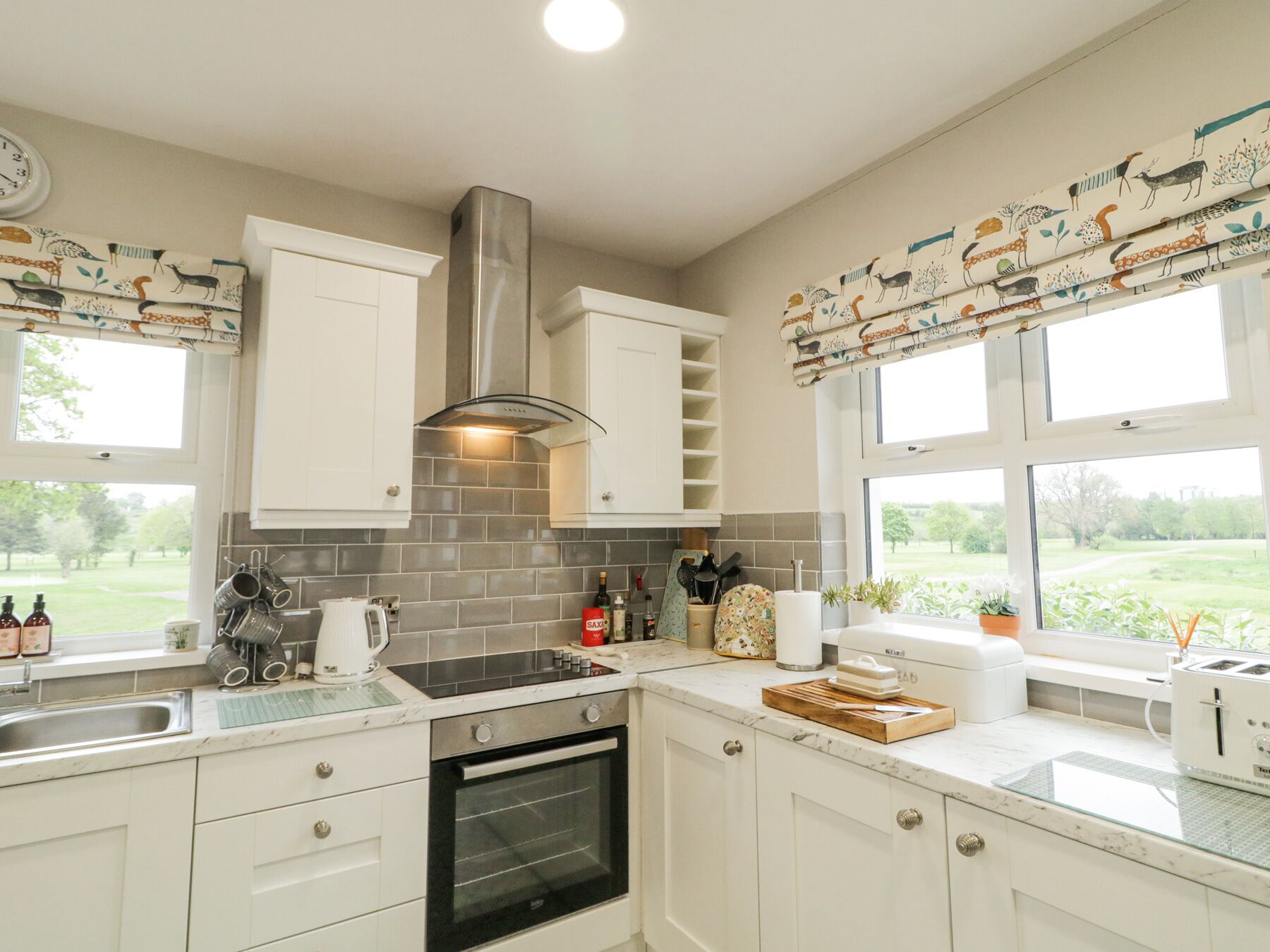 Dishwasher, cookware/dishes/utensils