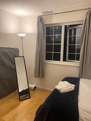 Casa | 5 quartos, ferros/tábuas de passar roupa, Wi-Fi de cortesia