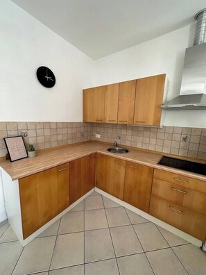 Cookware/dishes/utensils - Koper Central/Beach Apartment (Koper)