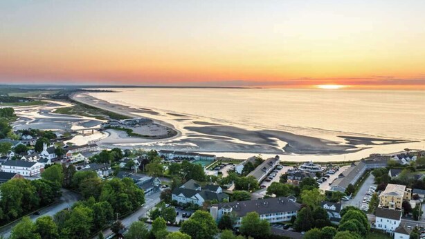 Nær stranden