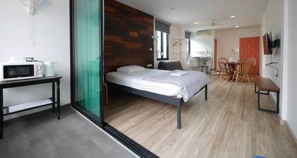 Lee Home Bangkok