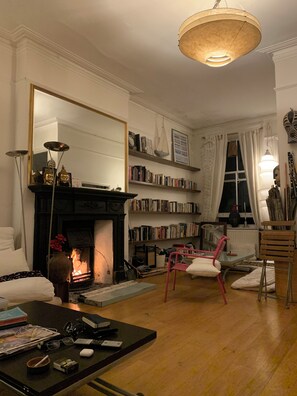 Interior - * Super strategic NW6 Central London Location -Peacefull- Art to love & /or buy (London)