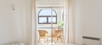 Cascais Ocean View by Homing
