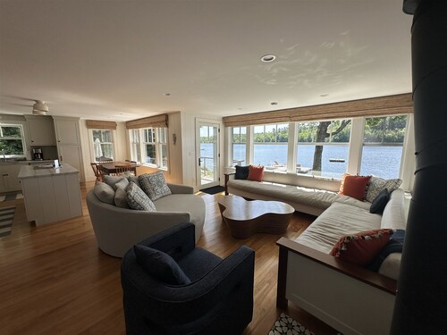 LAKE ESCAPE - Town of Lincolnville