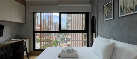 Studio | Blackout curtains, iron/ironing board, free WiFi, bed sheets