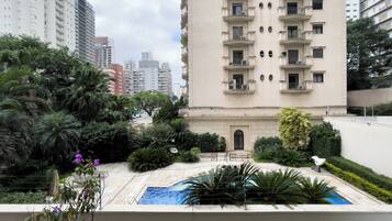 Estúdio | Vista para a cidade