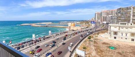 Standard-huoneisto, 2 makuuhuonetta, merinäköala | Terassi/patio