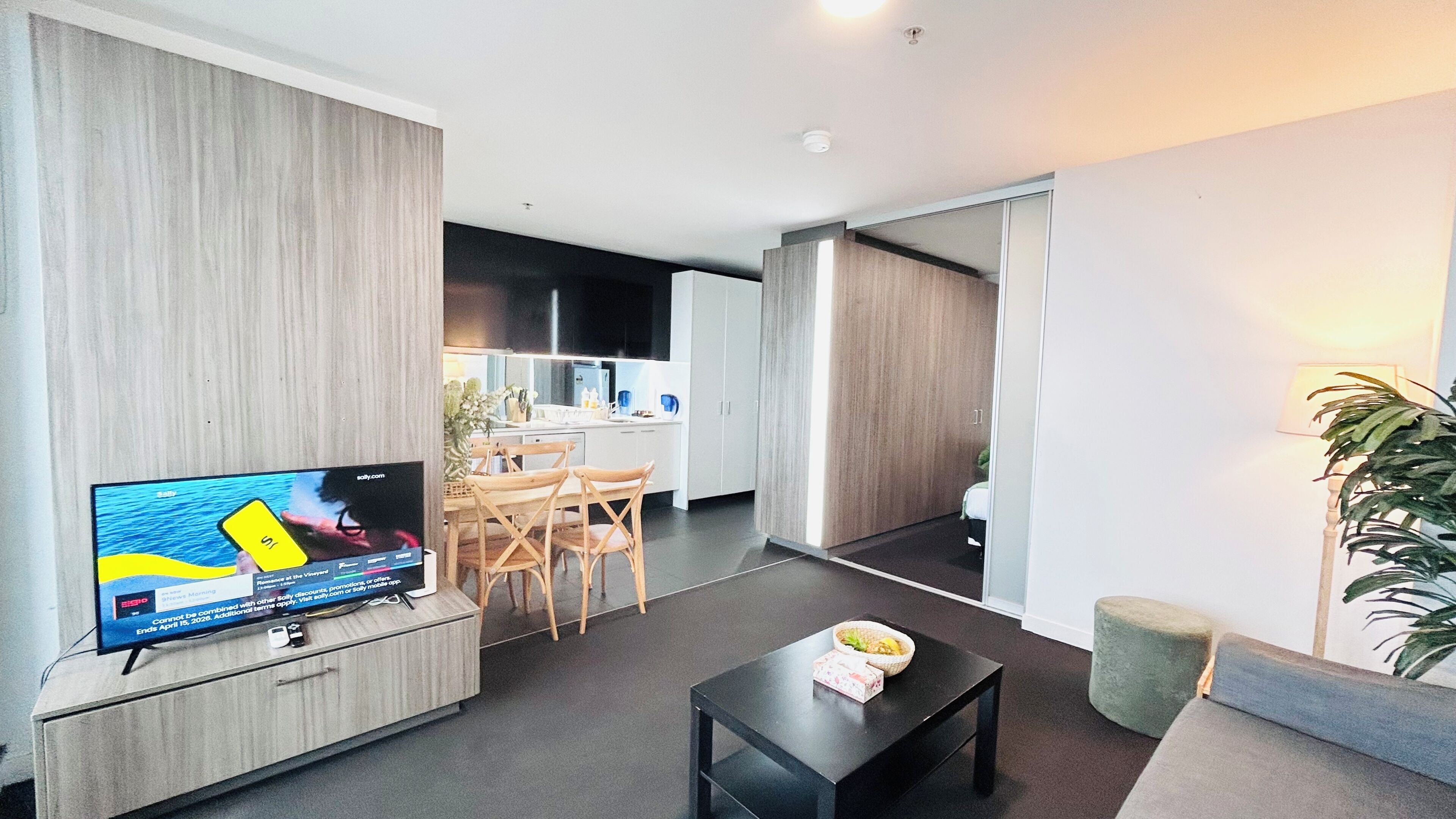 Seaview/2baths/balcony/1 Min To Southern Cross Station/free(pool/sauna/gym/tram) - St Kilda