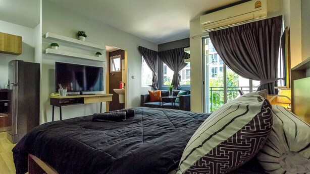 Condo, 1 Bedroom, City View - TC Contel At BTS Onnut Century (Bangkok)