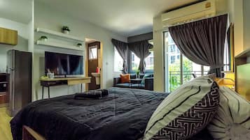 Condo, 1 Bedroom, City View | 1 bedroom