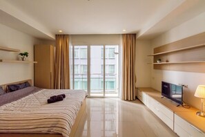 Condo, 1 Bedroom, Private Pool, City View | 1 bedroom