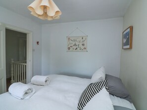 Cottage | 3 bedrooms, individually decorated, individually furnished, free WiFi - Joymead (Kingsbridge)