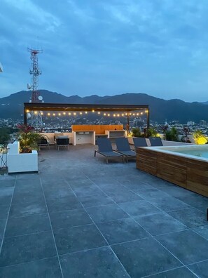 Terrace/patio - Serene Stylish Stay, Roof Pool and Lounge (Puerto Vallarta)