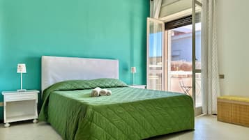 Doppia Deluxe, balcone, vista città | Wi-Fi gratuito