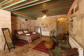 Deluxe-suite - udsigt til gårdsplads | Gratis Wi-Fi