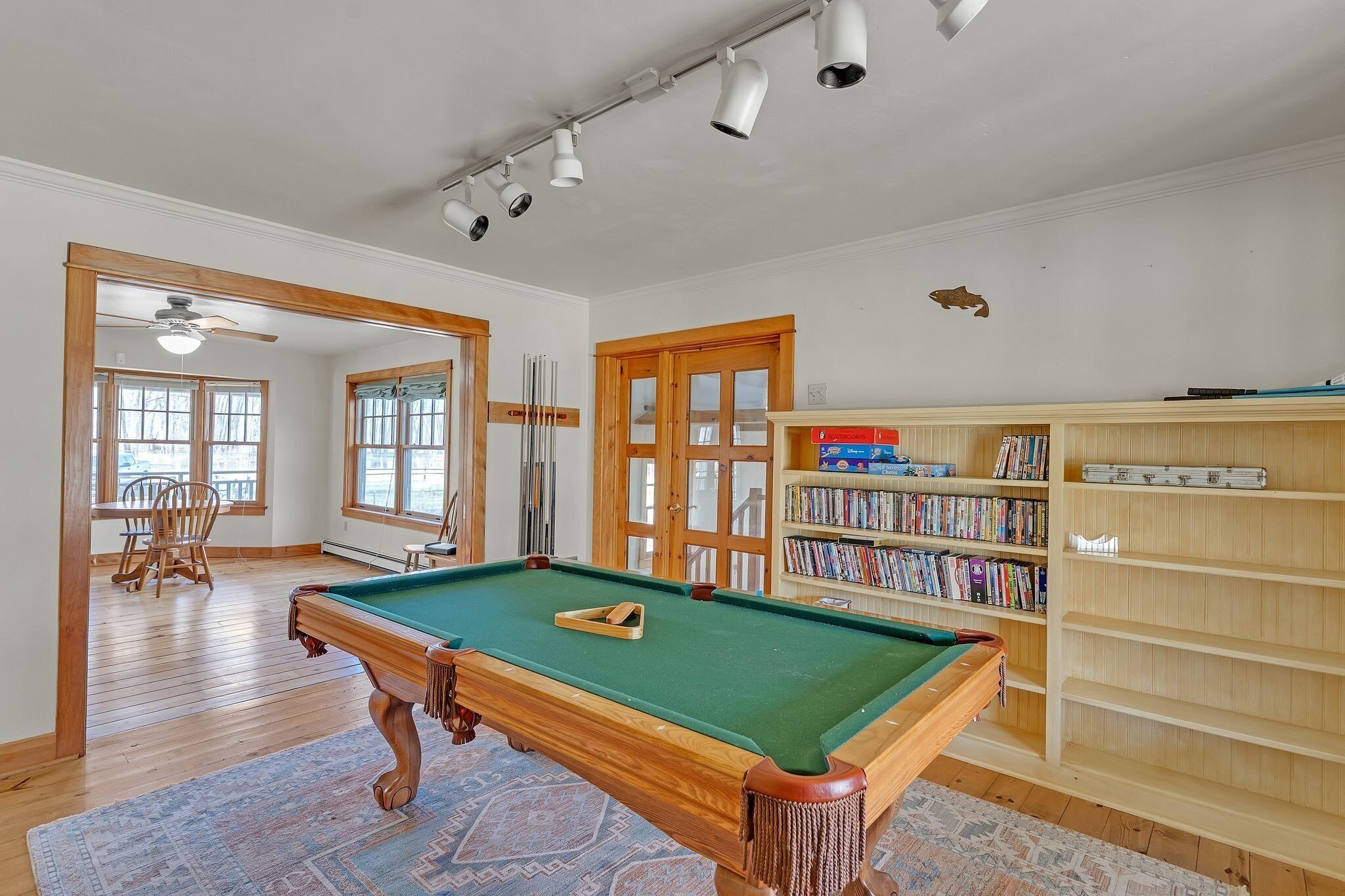 Cabin, 4 Bedrooms | Games room