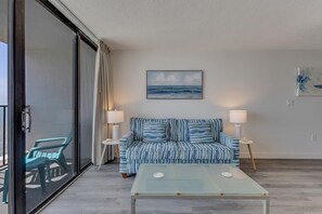 Condo, 1 habitación | Área de sala de estar