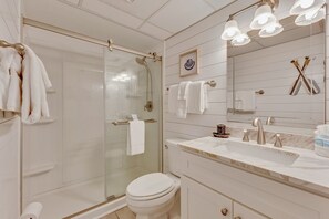 Condo, 1 Bedroom | Bathroom | Shampoo